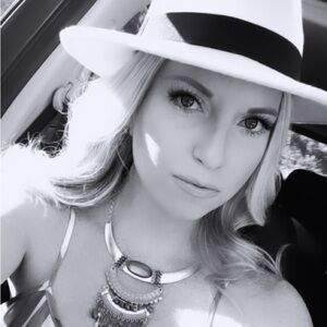 Meet your Posher, Jamie